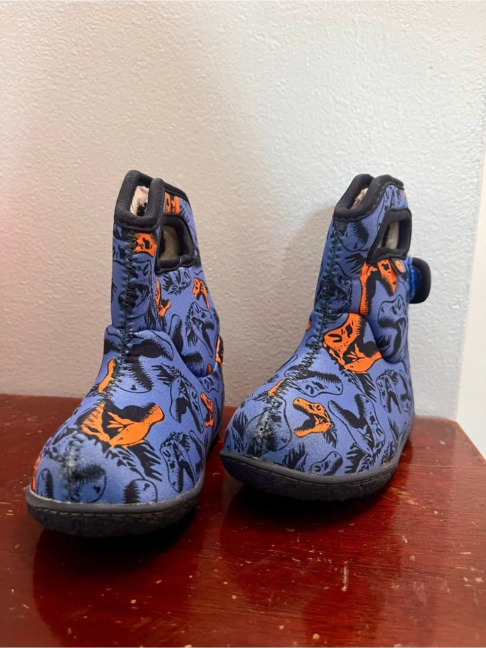 Baby Bogs size 5: Blue & Orange Dino Handle Winter Boots